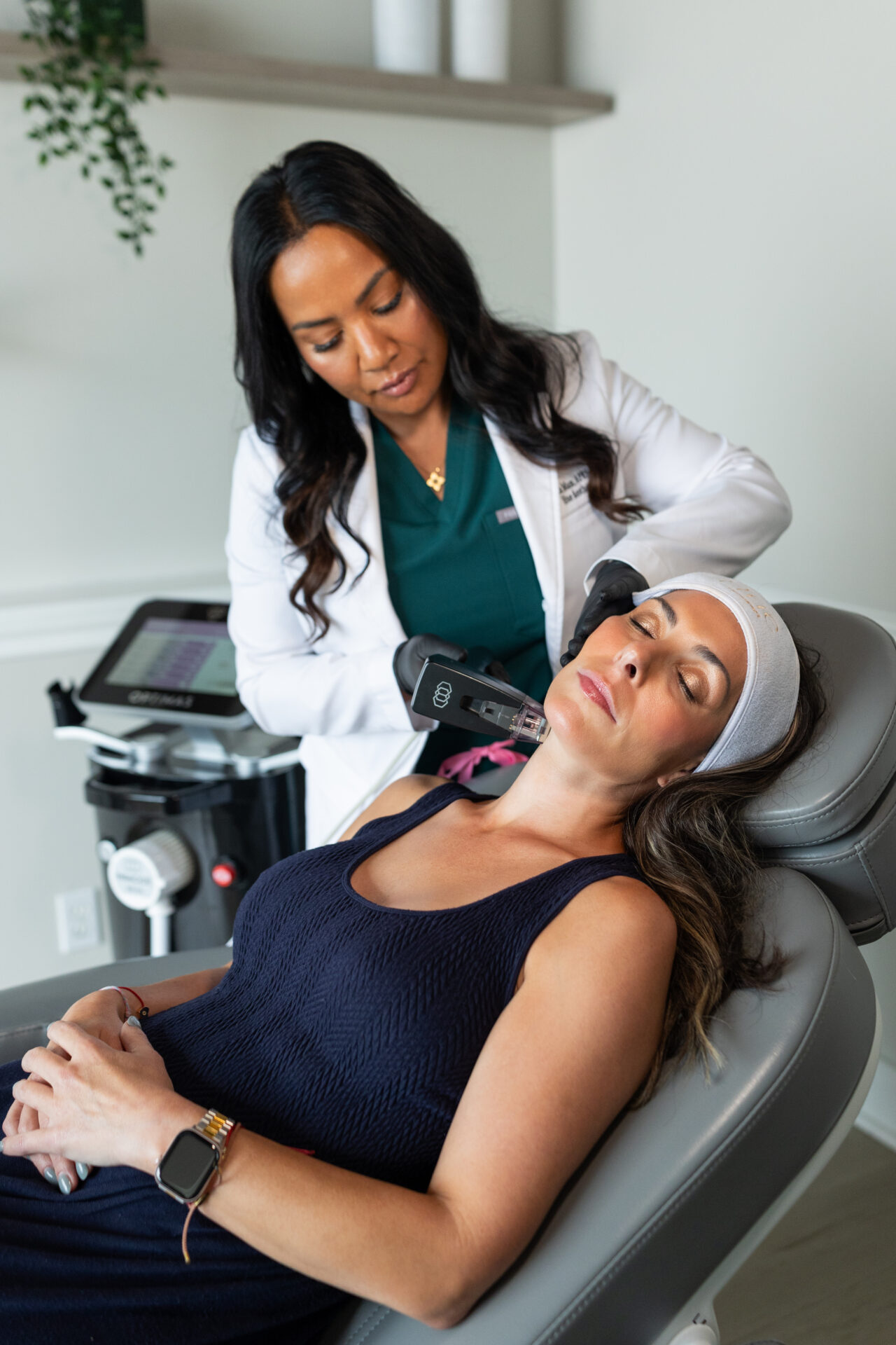 Morpheus8 Facial Skin Rejuvenation Provider performing Morpheus8 radiofrequency microneedling on a patient's face