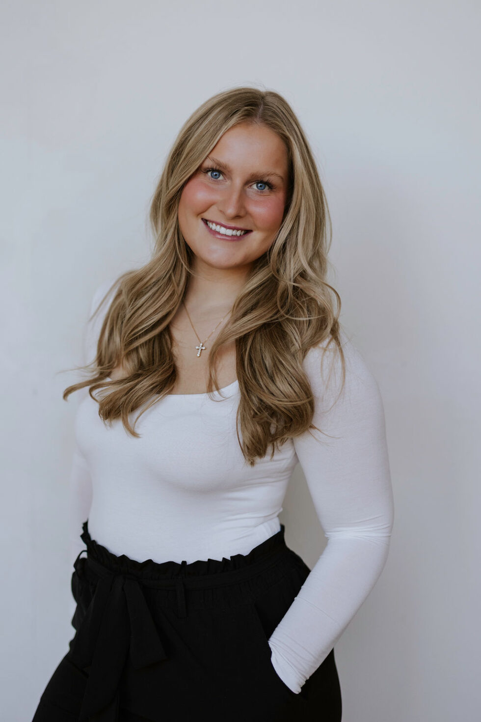 Regan Monroe | Hūe Aesthetics Patient Care Coordinator Regan Monroe, patient care coordinator at Hūe Aesthetics