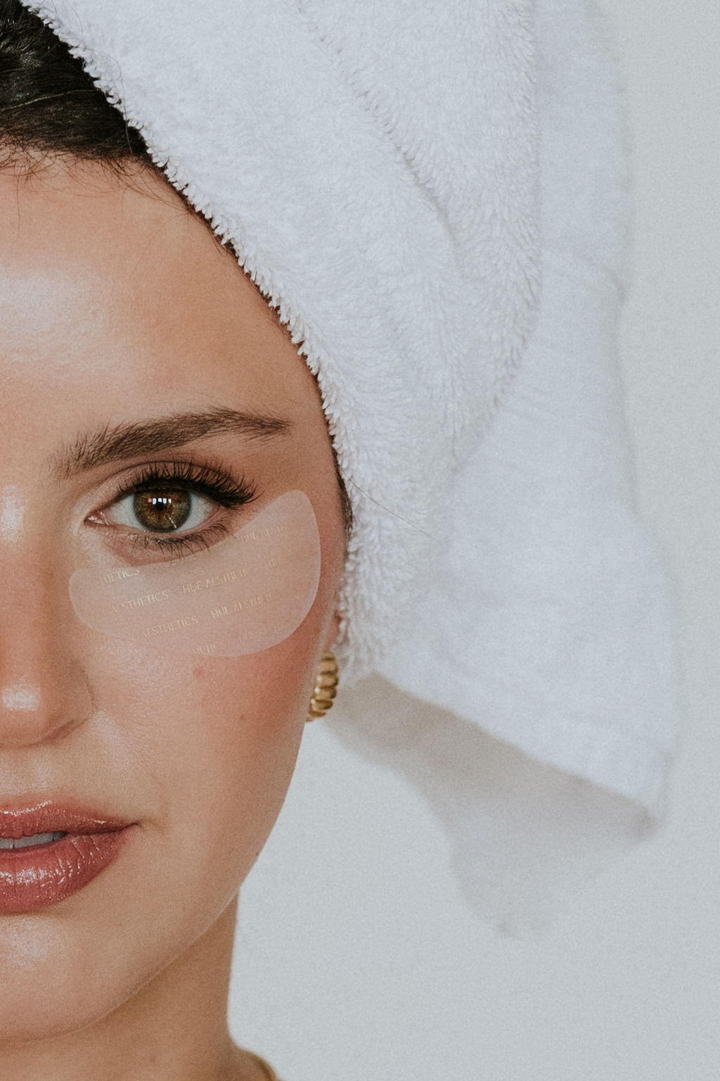 Teen Facial for Acne-Prone Skin Customized Teen Facial treatment for adolescent skincare.
